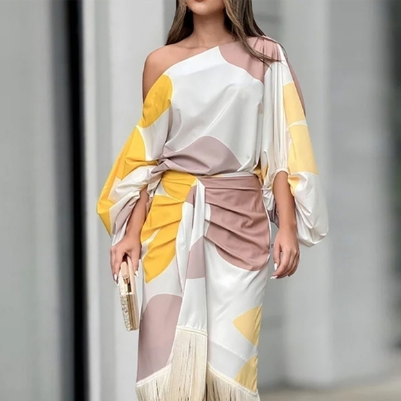 Women Two Piece Set Fashion Off Shoulder Printed Lantern - Picture 2 of 4